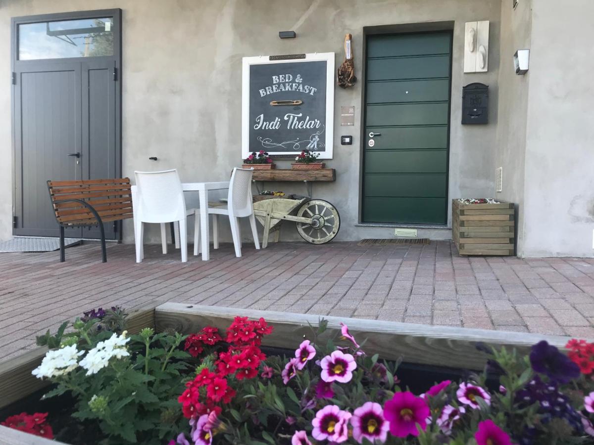 Bed & Breakfast Indi Thelar Villa Guardia Kültér fotó